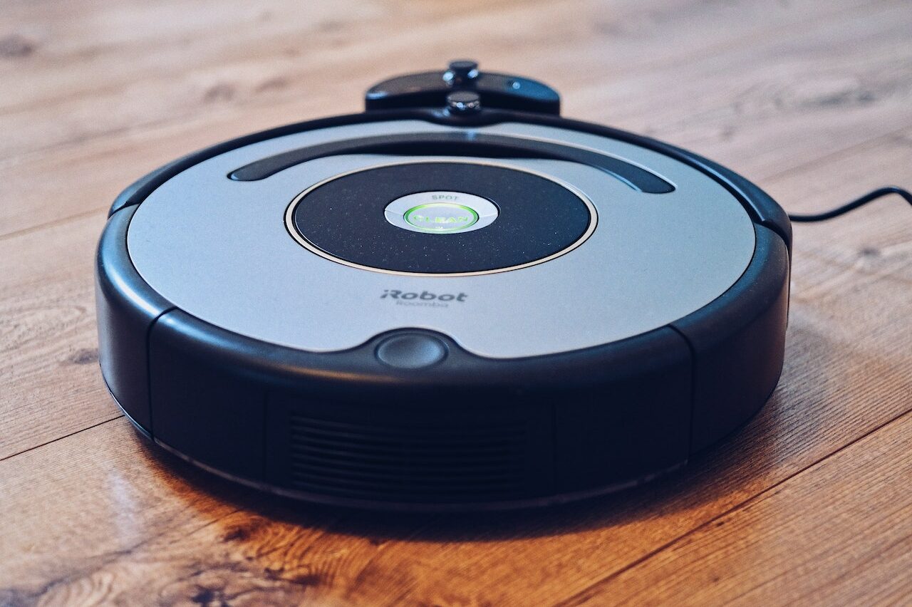 Round Robot Vacuum